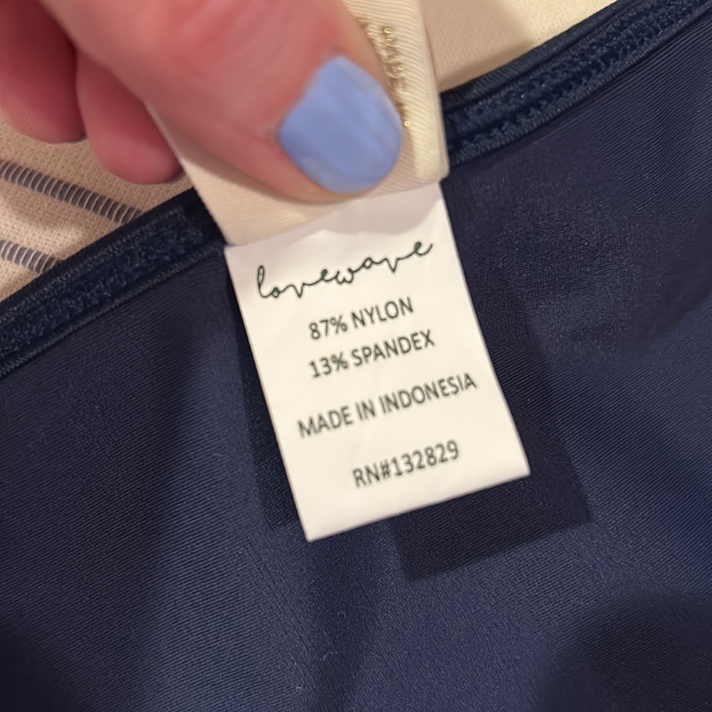Revolve x Lovewave navy blue ribbed Angie bikini bottoms NWT, size large - Picture 9 of 12